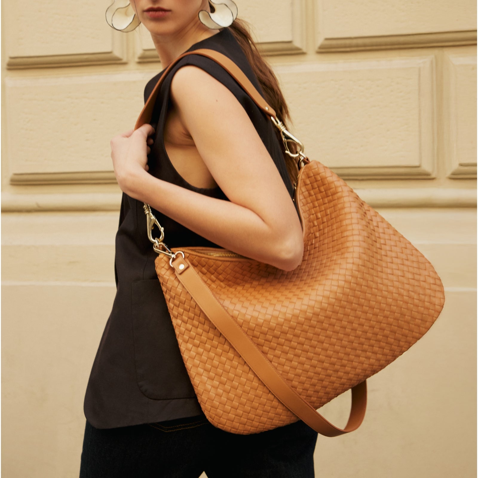 The Grande Belinda Woven Crossbody Bag MILANER