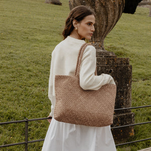 Taupe-Wildleder
