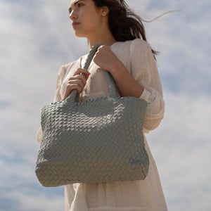 The Classic Elena Woven Handbag - Cuir de première qualité