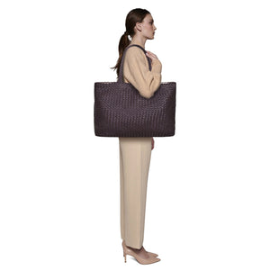 The Travel Elena Woven Handbag - Premium-Leder
