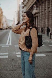 The Mini Elena Woven Handbag - Premium-Leder