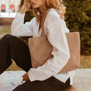 Taupe-Wildleder
